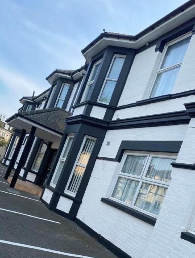 Burlington Hotel 桑当 外观 照片